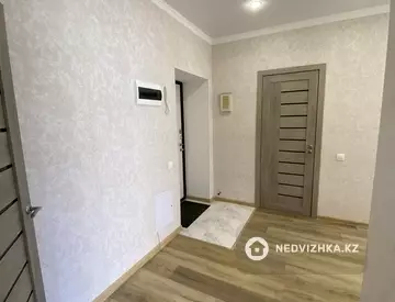 1-комнатная квартира, этаж 2 из 12, 48 м²