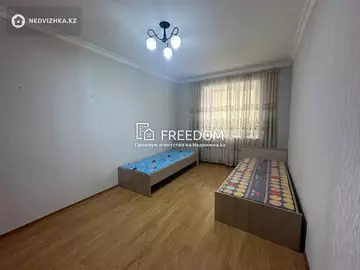 64 м², 2-комнатная квартира, этаж 4 из 5, 64 м², изображение - 0