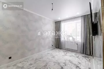 2-комнатная квартира, этаж 1 из 12, 48 м²