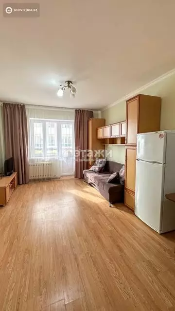 50 м², 2-комнатная квартира, этаж 9 из 18, 50 м², изображение - 0