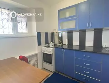 2-комнатная квартира, этаж 9 из 9, 47 м²