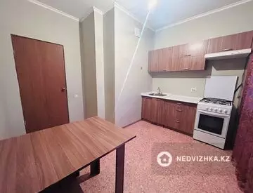 2-комнатная квартира, этаж 9 из 9, 63 м²