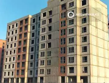 1-комнатная квартира, этаж 4 из 9, 38 м²