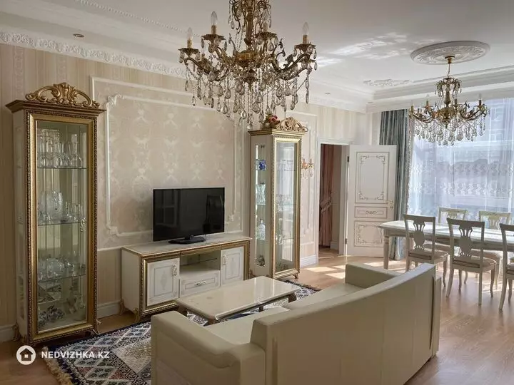 90 м², 3-комнатная квартира, этаж 4 из 12, 90 м², изображение - 1