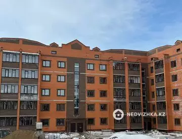 3-комнатная квартира, этаж 4 из 5, 124 м²