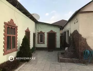4-комнатный дом, 6 соток, 67 м²