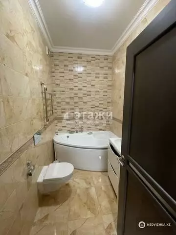 3-комнатная квартира, этаж 8 из 12, 86 м²