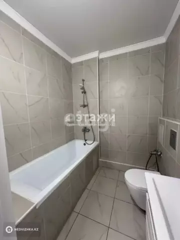 1-комнатная квартира, этаж 2 из 23, 38 м²