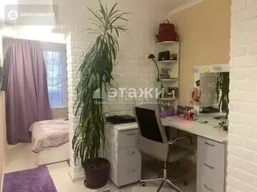 4-комнатная квартира, этаж 1 из 5, 76 м²