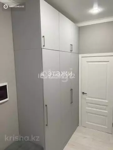 2-комнатная квартира, этаж 10 из 10, 53 м²