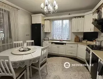 4-комнатный дом, 4 соток, 140 м²