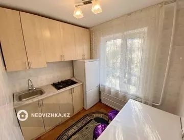 3-комнатная квартира, этаж 2 из 5, 62 м²