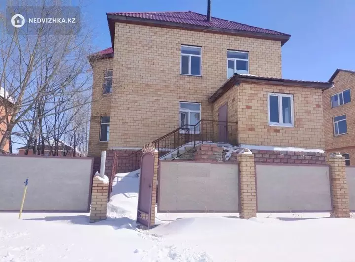 350 м², Здание, 3 этажа, 350 м², изображение - 1