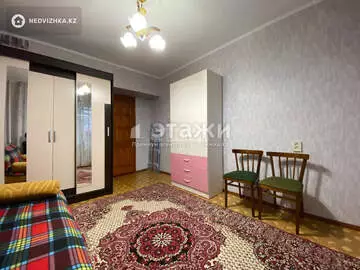 3-комнатная квартира, этаж 4 из 5, 70 м², на длительный срок