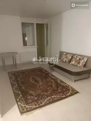 1-комнатная квартира, этаж 8 из 9, 35 м²