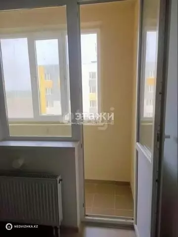 1-комнатная квартира, этаж 8 из 9, 35 м²