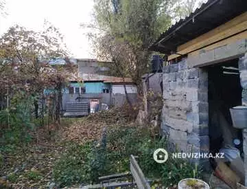 6-комнатный дом, 8 соток, 100 м²