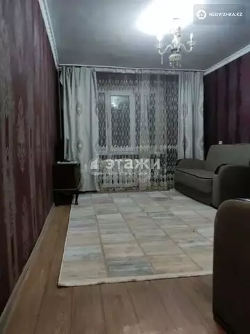 2-комнатная квартира, этаж 4 из 4, 34 м²