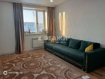 1-комнатная квартира, этаж 4 из 5, 42 м²