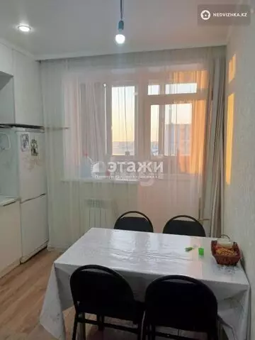 1-комнатная квартира, этаж 4 из 5, 42 м²