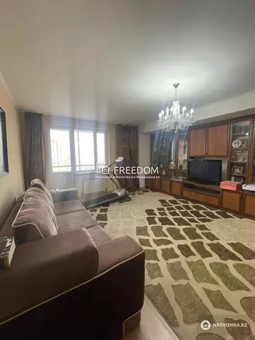 2-комнатная квартира, этаж 8 из 16, 109 м²