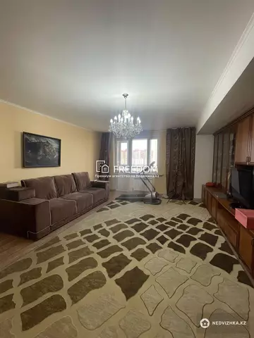 2-комнатная квартира, этаж 8 из 16, 109 м²