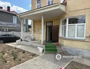 4-комнатный дом, 4 соток, 161 м²