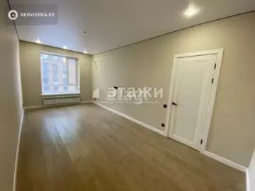 2-комнатная квартира, этаж 4 из 12, 59 м²