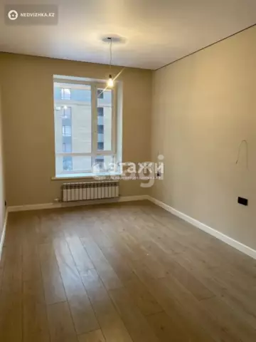 2-комнатная квартира, этаж 4 из 12, 59 м²