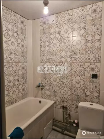 2-комнатная квартира, этаж 2 из 5, 42 м²