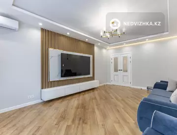 4-комнатная квартира, этаж 4 из 9, 125 м²