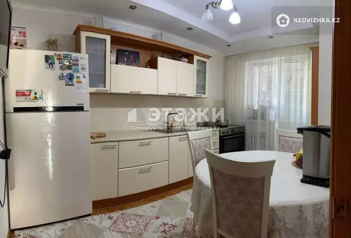 84 м², 3-комнатная квартира, этаж 2 из 10, 84 м², изображение - 1