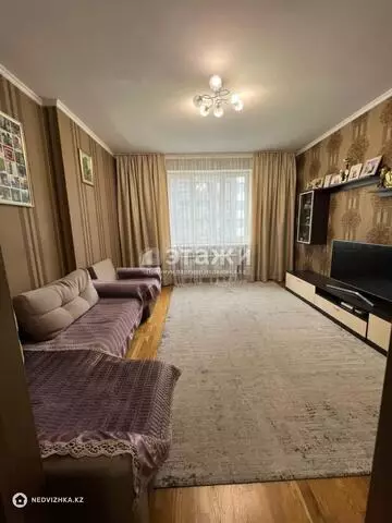 2-комнатная квартира, этаж 4 из 9, 72 м²