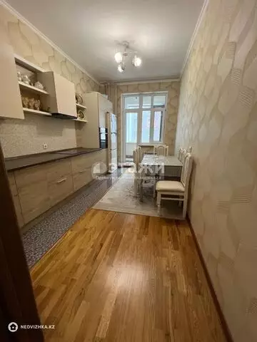 72 м², 2-комнатная квартира, этаж 4 из 9, 72 м², изображение - 6