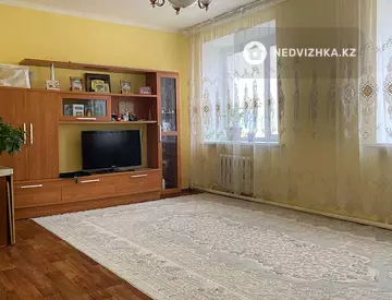 3-комнатная квартира, этаж 2 из 2, 86 м²