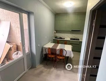 3-комнатная квартира, этаж 9 из 9, 88 м²