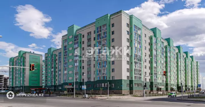 100 м², 4-комнатная квартира, этаж 2 из 9, 100 м², изображение - 1