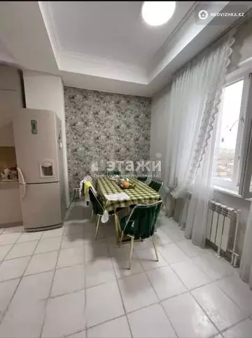 2-комнатная квартира, этаж 9 из 20, 104 м²