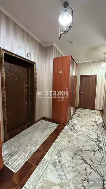 4-комнатная квартира, этаж 12 из 20, 182 м²