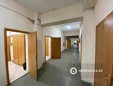 690 м², Офисное помещение, этаж 3 из 3, в административном здании, 690 м², на длительный срок, изображение - 1