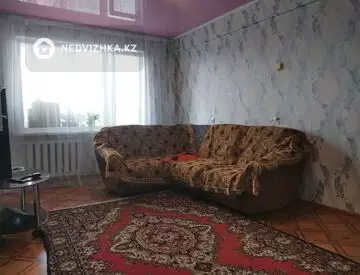 3-комнатная квартира, этаж 4 из 5, 60 м²