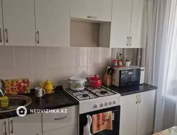 1-комнатная квартира, этаж 3 из 5, 28 м²