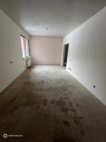 2-комнатная квартира, этаж 5 из 12, 52 м²