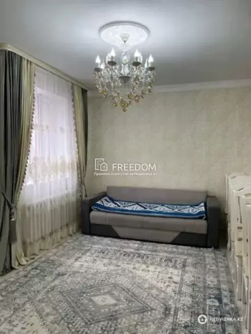 2-комнатная квартира, этаж 3 из 13, 60 м²