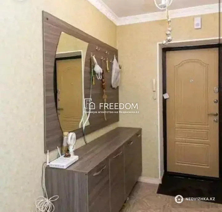75 м², 3-комнатная квартира, этаж 4 из 10, 75 м², изображение - 1