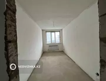 3-комнатная квартира, этаж 2 из 13, 86 м²