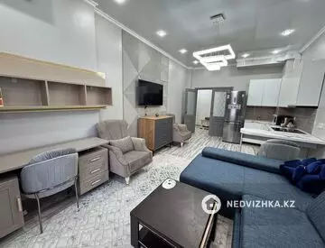 2-комнатная квартира, этаж 2 из 12, 52 м²