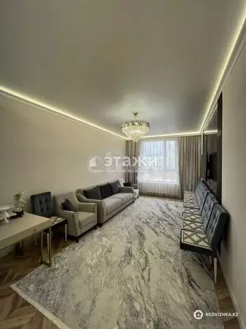 3-комнатная квартира, этаж 5 из 7, 85 м²