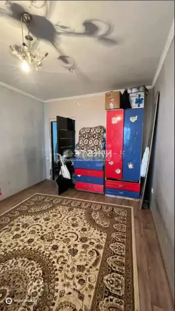 1-комнатная квартира, этаж 9 из 10, 51 м²