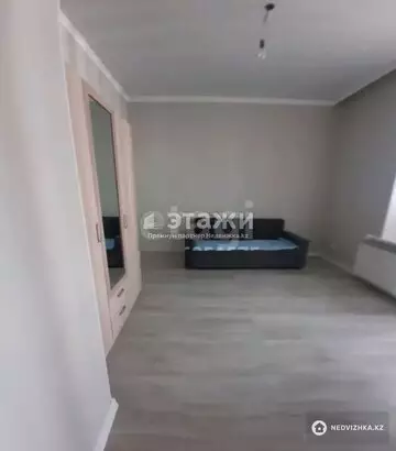 1-комнатная квартира, этаж 8 из 9, 35 м²